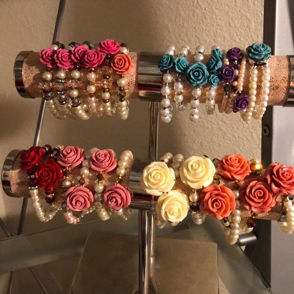 Bracelets Unique Pearls & Beads Handmade